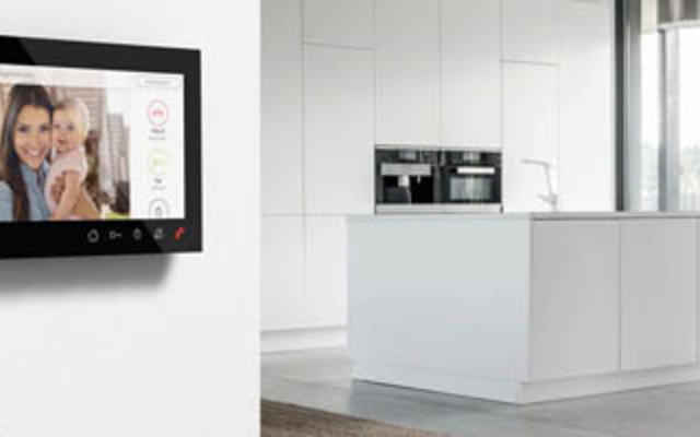 Gira Wohnungsstation bei Breitmeier Elektroanlagen in Schönwölkau