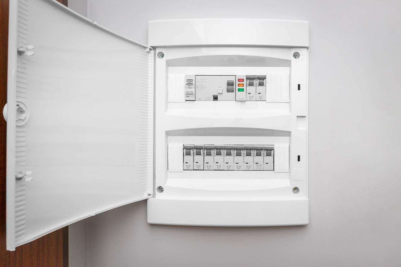 Über­spannungs­schutz bei Breitmeier Elektroanlagen in Schönwölkau