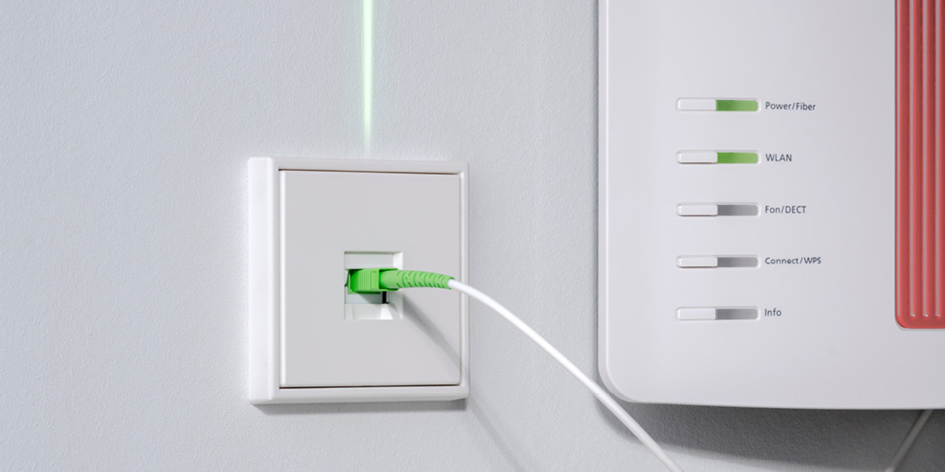 Die neuen Glasfaser-Anschlussdosen bei Breitmeier Elektroanlagen in Schönwölkau