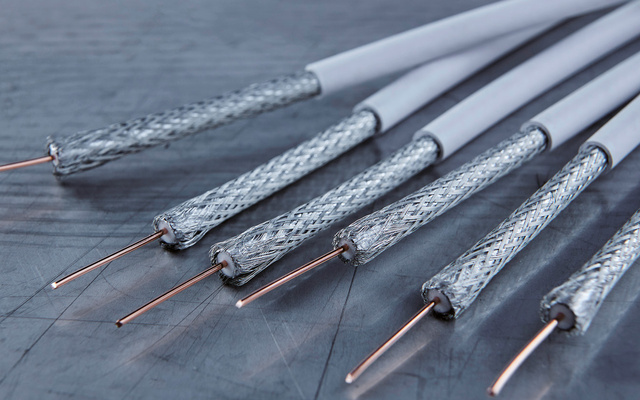 Kabel- und Steckverbinder bei Breitmeier Elektroanlagen in Schönwölkau