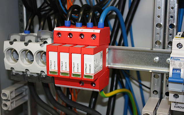 Über­spannungs­schutz bei Breitmeier Elektroanlagen in Schönwölkau