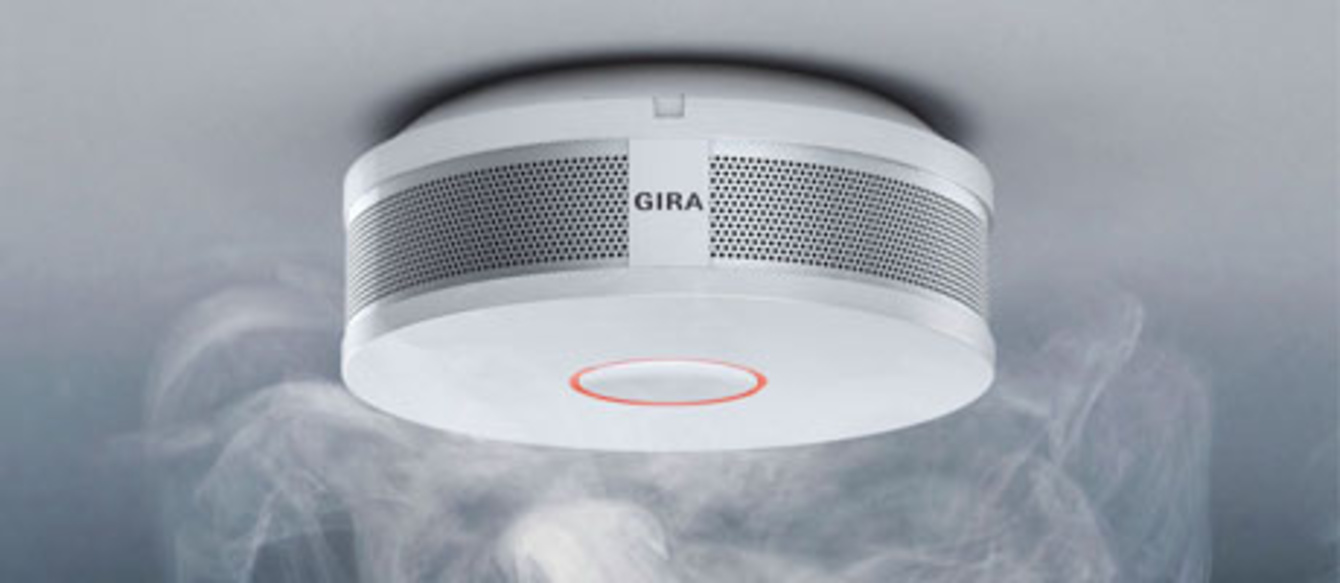 Gira Rauchwarnmelder bei Breitmeier Elektroanlagen in Schönwölkau